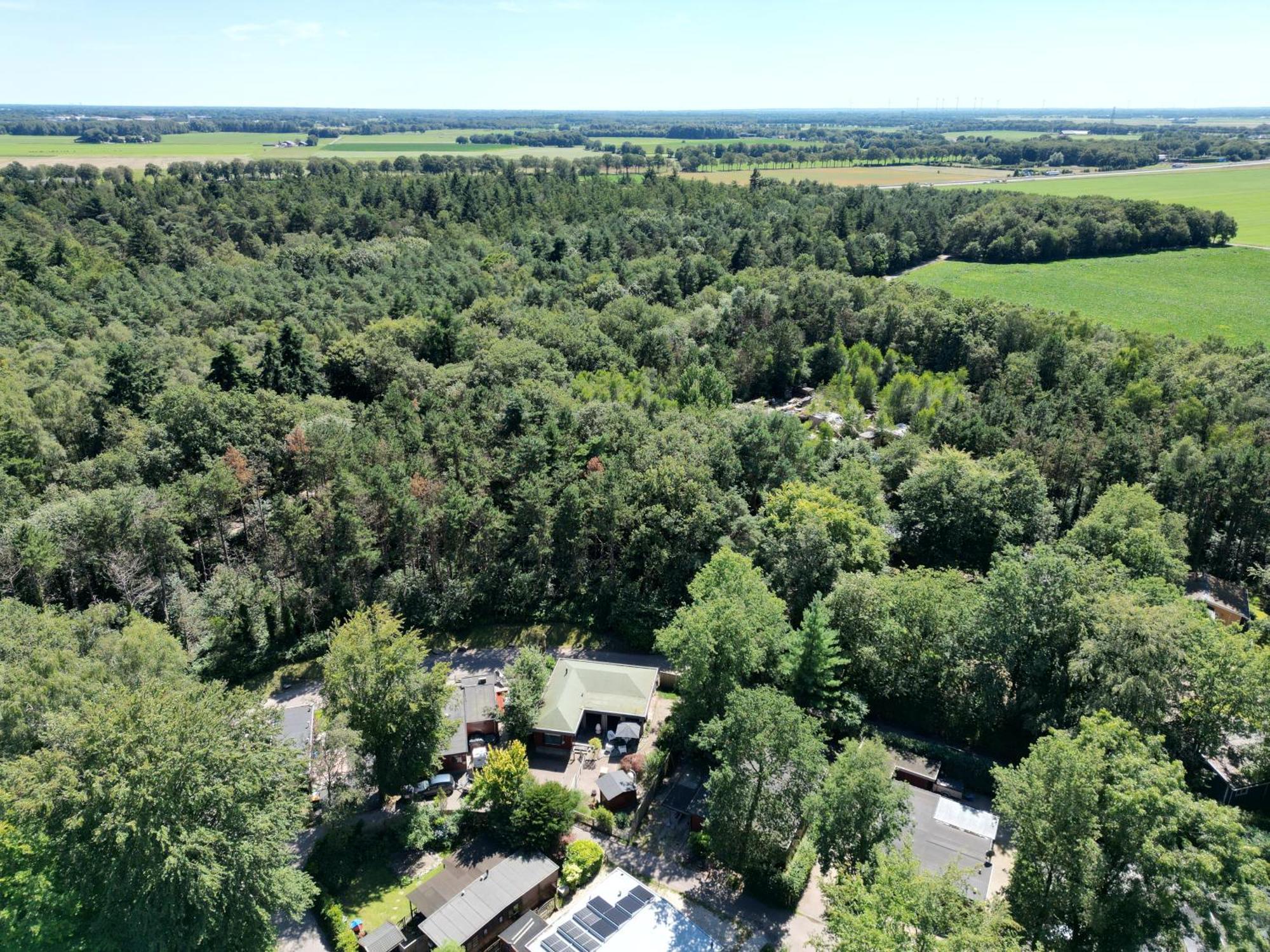 Gezellig Chalet Met 2 Slaapkamers Aan Bosrand Erm Exterior foto